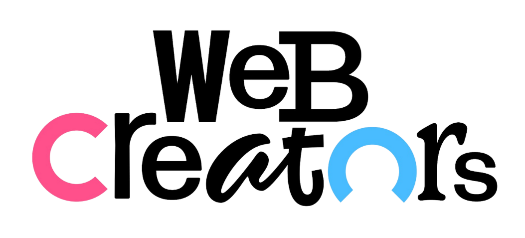 לוגו עם הטקסט "Web Creators" בשחור. האות "C" ורודה, והאות "o" כחולה, מסוגננת עם חיתוך עגול. - Webcreators.online